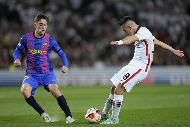 奥格斯堡客场比赛挑战重重,艰难险胜保持胜利势头的简单介绍 奥格斯堡客场比赛挑战重重,艰难险胜保持胜利势头的简单介绍